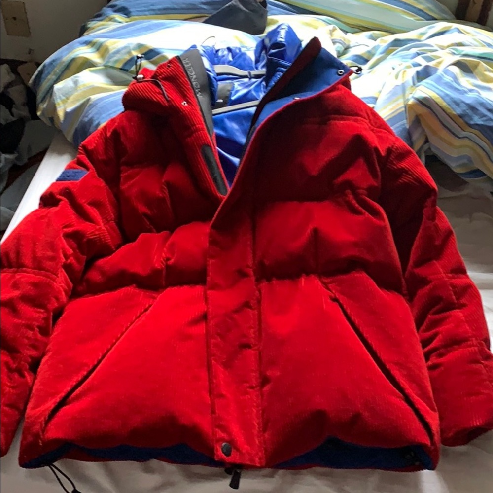 Moncler Men’s Grenoble Stuller Corduroy Puffer